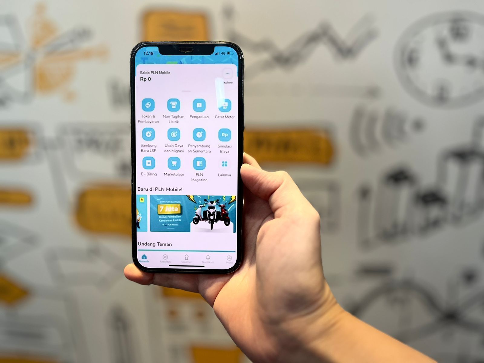 Waspada Penipuan, Semua Layanan PLN Hanya Lewat PLN Mobile
