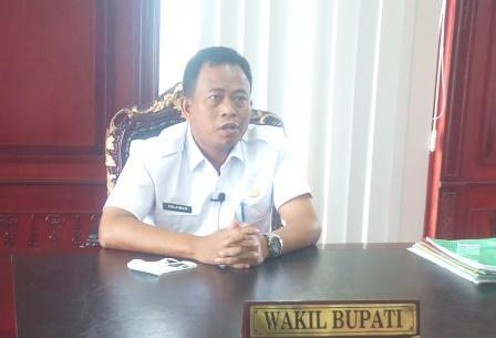 Harus Bersih Dari Pungli, Wabup Rohil Minta Disdukcapil Tingkatkan Pelayanan