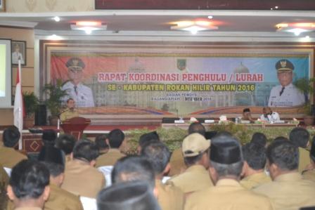 Pembinaan dan Penggerak UMKM Terbaik, Bupati Suyatno Terima Penghargaan Dari BRK