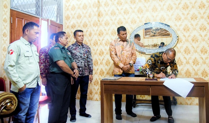 Pj Bupati Tapteng Realisasikan 100 % Dana Hibah  Pilkada Tapteng 