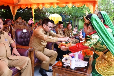 Wabup Bengkalis Ajak Orang Tua Memanfaatkan Perguruan Tinggi Daerah