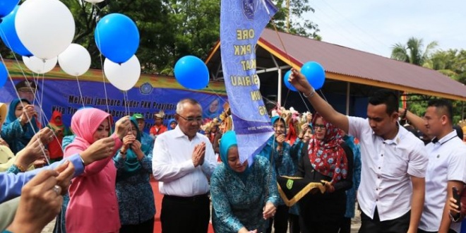 Tingkatkan Kesejahteraan Rumah Tangga Melalui Program UMKM PKK Riau 