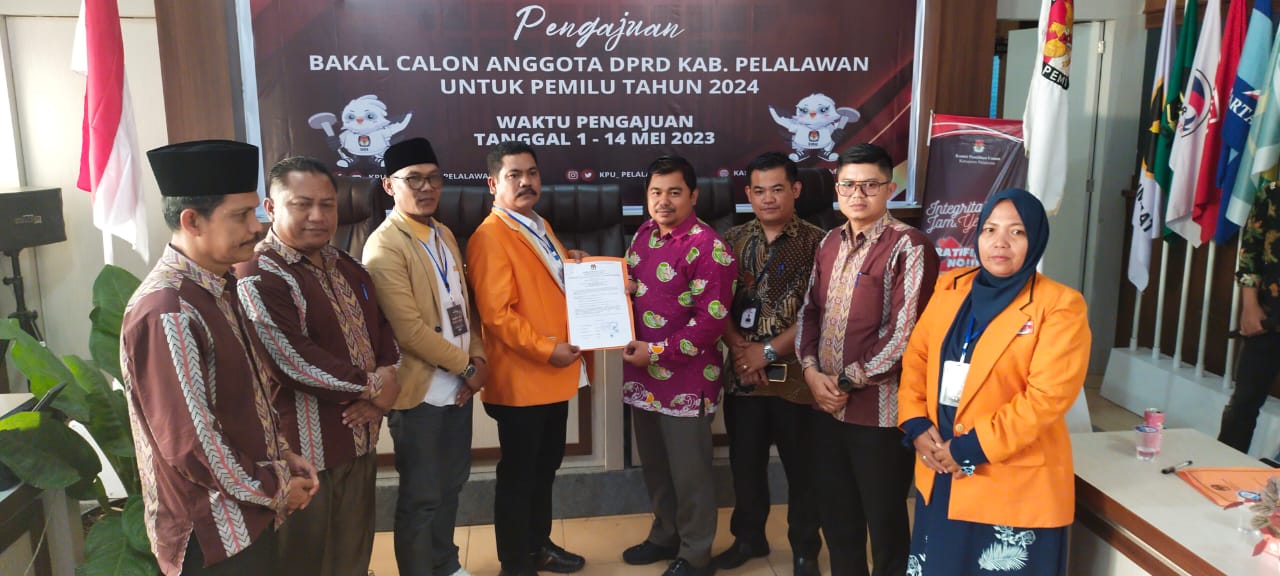 Berkas Bacaleg Partai Hanura Diterima Oleh KPU Pelalawan