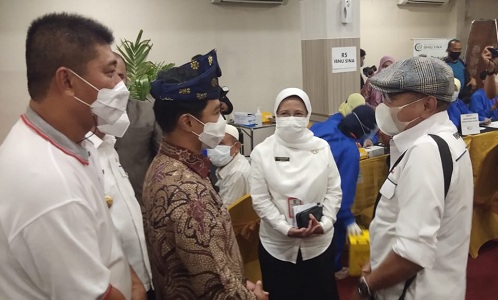 Dari 382.180 Untuk Riau Telah Divaksin 159.580 Dosis