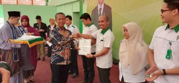 Dies Natalis ke-57 UIR Bertabur Rewards untuk Dosen, Pegawai dan Mahasiswa 