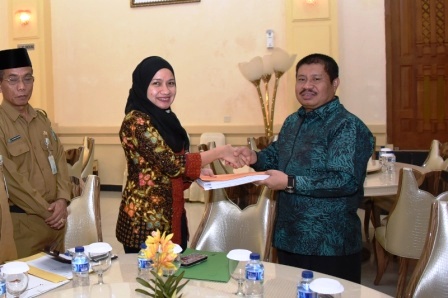 Bupati Terima Hasil Pemeriksaan BPK RI Provinsi Riau 