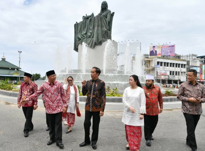 Monumen Patung Fatmawati Bengkulu Diresmikan