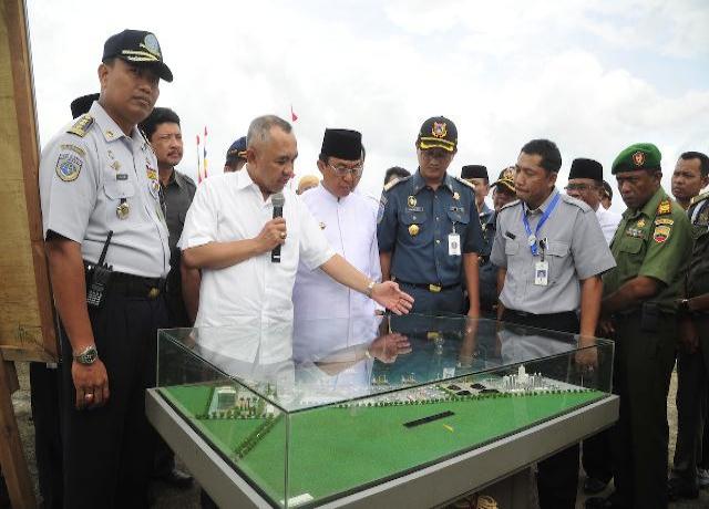 Plt Gubri Bersama Dirjen Bina Marga Tinjau Pelabuhan Kuala Enok Inhil
