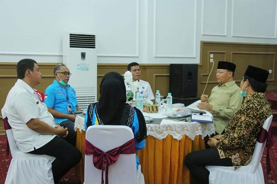 Gubernur Rohidin Minta Tertibkan Penggunaan HP di Lapas