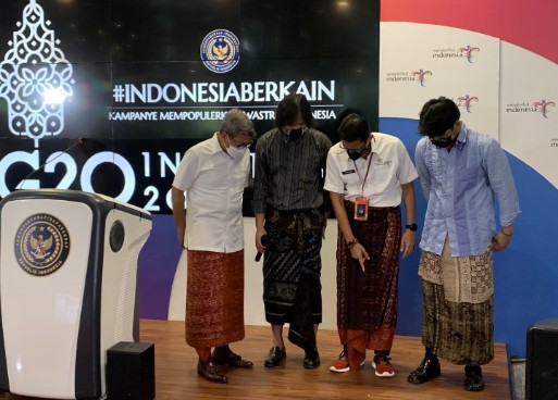 Menparekraf Dorong Kolaborasi APR dan Komunitas Kreatif Lestarikan Tradisi dan Budaya Indonesia