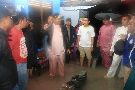 Alqur'an Raksasa di Stand MTQ Karimun