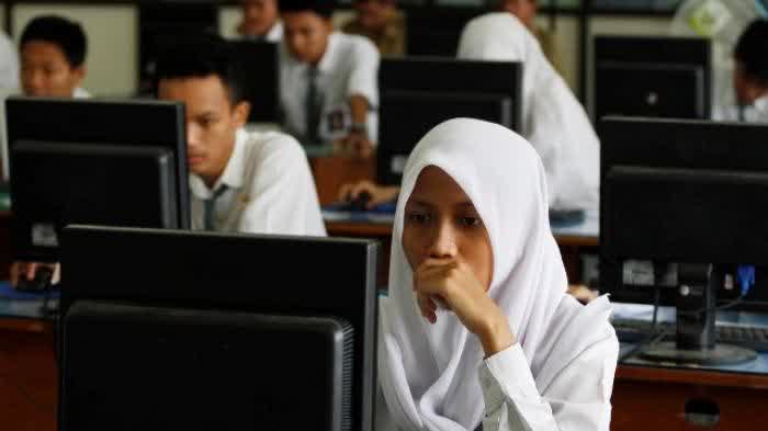 Forum Kepsek SMA/SMK di Rohul Gelar Pelatihan Menghadapi UNBK