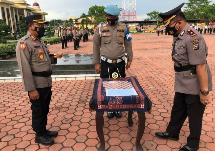 Kapolres Rohil Pimpin Sertijab Dua Perwira, Antoni L Gaol Dipromosikan Sebagai Wakapolres Kuansing