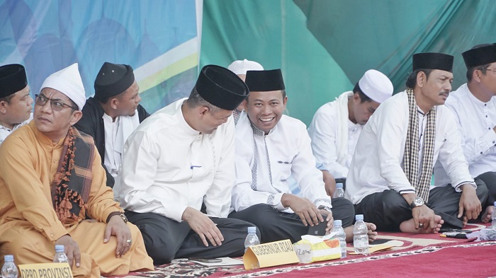 Wabup Sulaiman Hadiri Haul Tuan Guru Syek Abdul Wahid