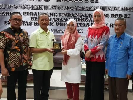 DPD RI Uji Sahih RUU Hak Ulayat di UIR, Intsiawati: Kami Ingin UU yang Komprehensif