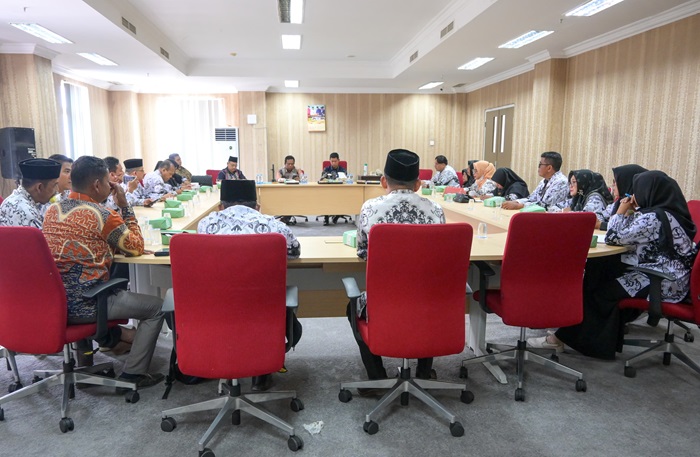 Bahas Keterlambatan Gaji Guru, Plt Bupati Lakukan Pertemuan Dengan PGRI