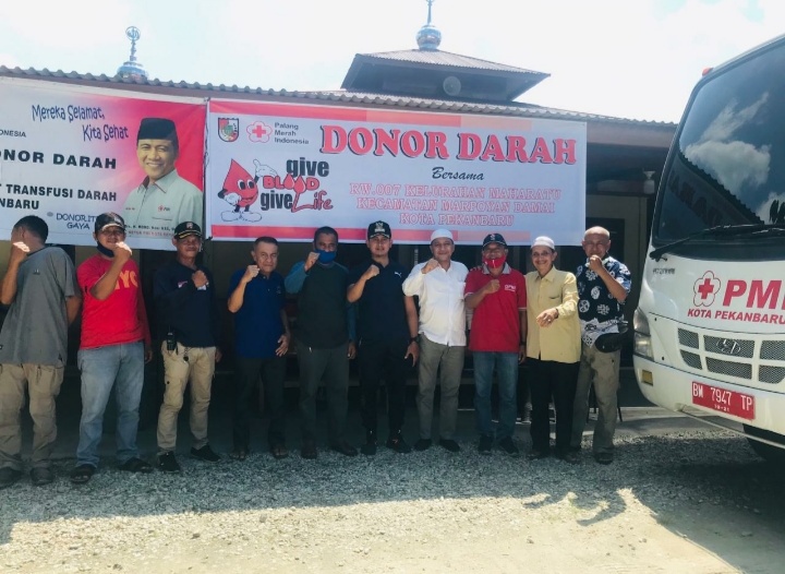 Berhasil Kumpulkan 31 Kantong Darah, Lurah Maharatu Apresiasi Donor Darah Warga RW 07