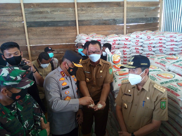 Bupati Suyatno Ingatkan Penghulu dan Camat Jangan Coba-coba Jual Lahan Pertanian