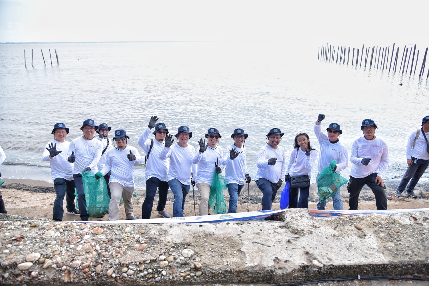Hari Lingkungan Hidup, PHR WK Rokan Jaga Ekosistem Pantai di Pesisir Riau
