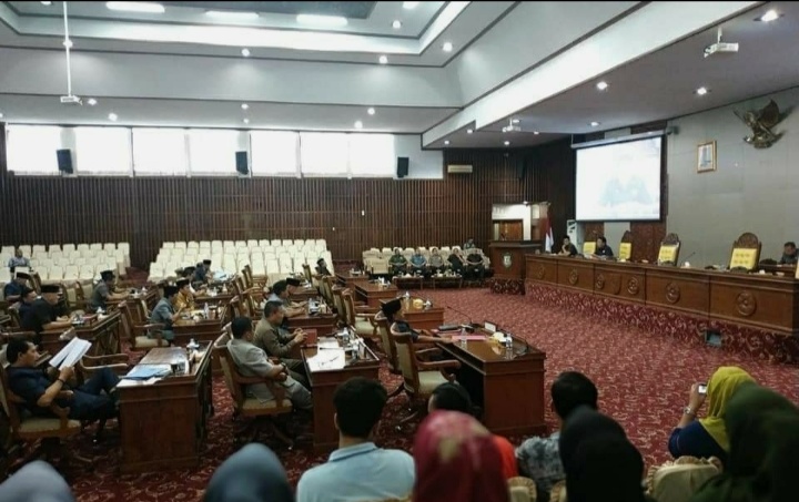 DPRD Provinsi Bengkulu menggelar Rapat Paripurna Ke - V Masa Persidangan ke - I Tahun Sidang 2020