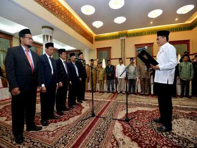Penjabat Gubernur Kepri Kukuhkan Pimpinan Baznas 