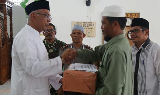 Pjs Bupati Inhil Safari Ramadan ke Kecamatan Sungai Batang dan Reteh