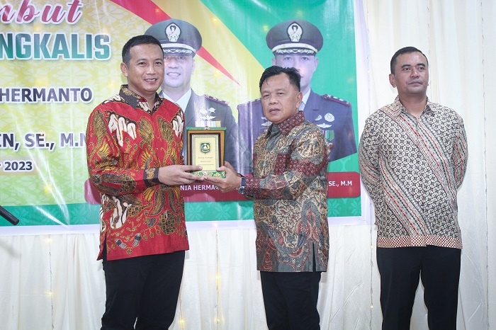 Hadiri Lepas Sambut Dandim 0303/Bengkalis, Asmar : Terimaksih Telah Berkontribusi Membantu Daerah