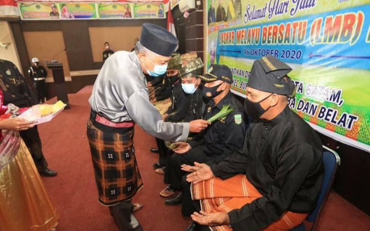 Pjs Bupati Hadiri Pengukuhan Pengurus DPC LMB