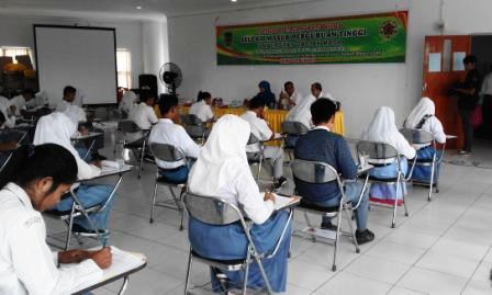 39 Siswa di Rohil Ikuti Ujian Seleksi Masuk UGM 