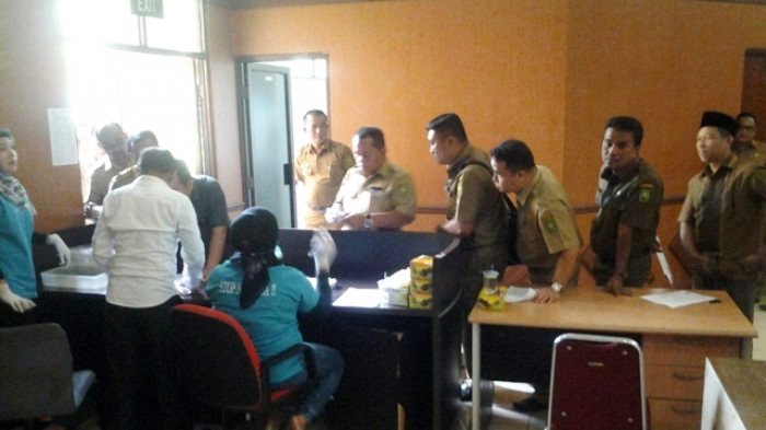 Wujudkan Instansi Bersih, BNN Lakukan Tes Urine ASN dan  Anggota DPRD Riau
