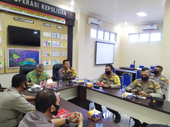 Sambut Kunker Reses Komisi II DPR RI Dr. H. Syamsurizal , Kapolres Meranti Sebut Siap Kawal Pilkada 
