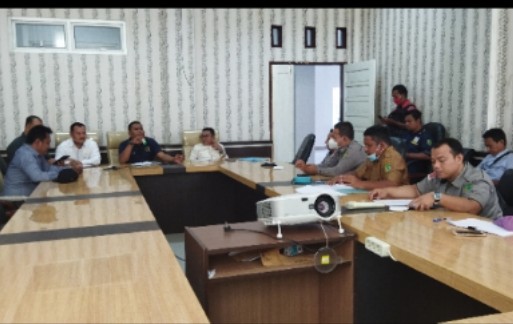 Bahas Kelangkaan Solar, DPRD Dan BUMD Gelar Hearing