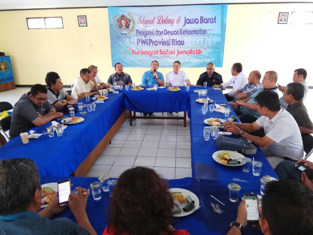 PWI Jabar Berbagi Pengalaman Dengan PWI Riau