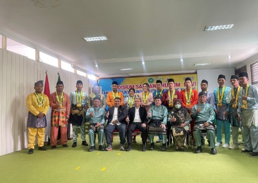 Hadiri Yudisium Fakultas Hukum,  Rektor  Unilak Dorong Alumni Lanjutkan Jenjang Pendidikan
