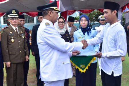  Karutan: Hargai Hadiah Negara