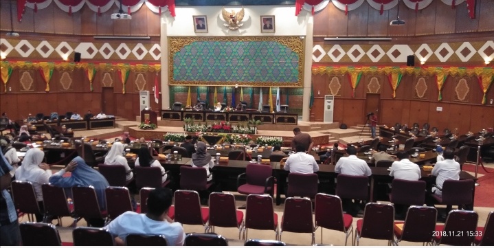 Pemerintah Bersama DPRD Riau Teken Nota Kuangan RAPBD Tahun 2019 Sebesar Rp9,1 triliun.