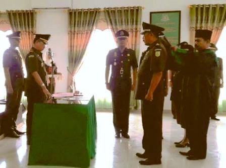 Kajari Bagansiapiapi Lantik Kasubag Pembinaan