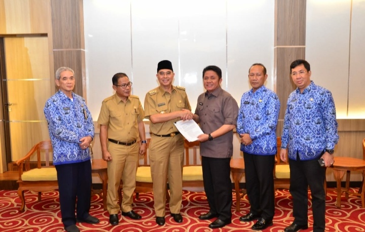 Audiensi Dengan Gubernur, Bupati Sampaikan Kondisi Banjir Di Musi Rawas