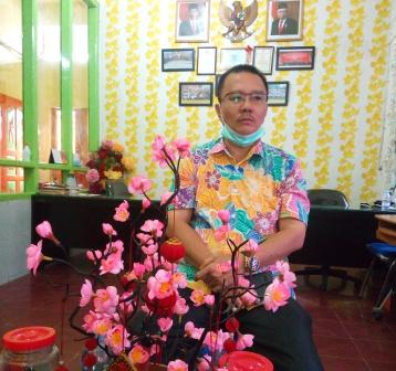 Yayasan Multi Marga Bagikan Sembako Kepada 250 Tukang Becak Dan Gerobak