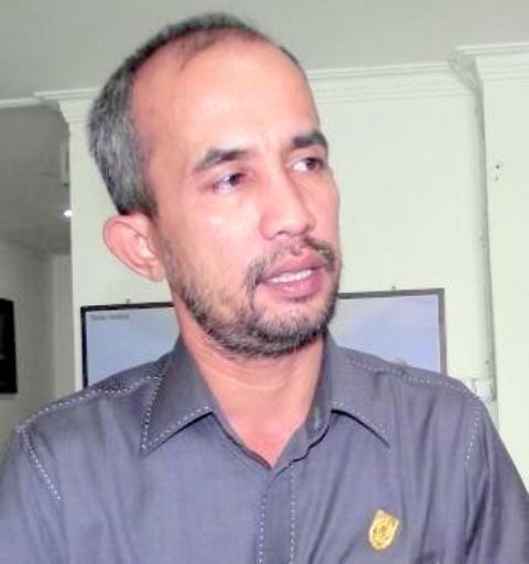 Dewan Minta Pemkab Beri Pelatihan Kepala Desa 