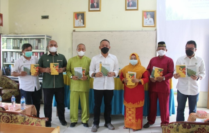 GAPKI Riau Edukasi Sawit Baik Ke Tenaga Pendidik