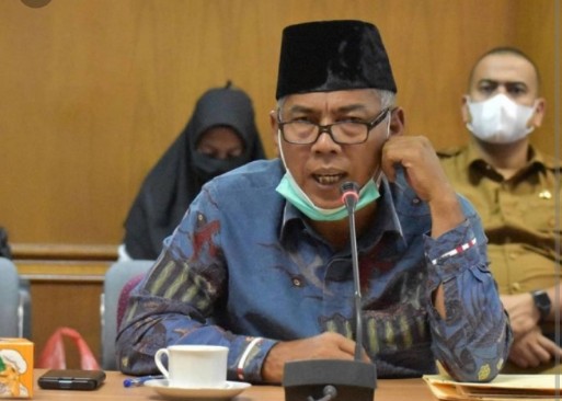 Peduli Terhadap Guru Honor, Dewan Desak Pemkab/Kota Segera Ajukan Pencairan Gaji