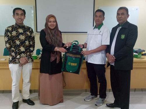 Seminar Nasional Biologi FKIP UIR Bahas Tantangan Pendidikan Abad 21