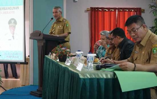 Said Hasyim : Infrastruktur, Masalah Paling Krusial di Kepulauan Meranti