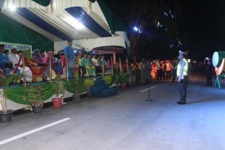 Bupati lepas Peserta Pawai Takbir Idul Adha Meranti 2017