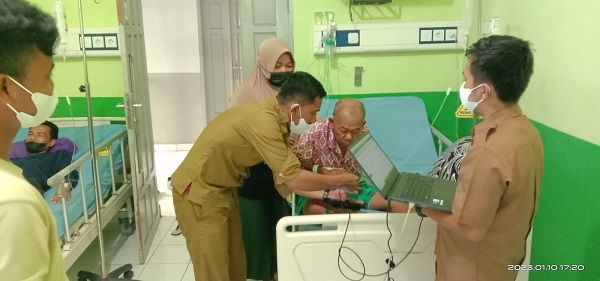 Pemkab Rohil Salurkan Bantuan Korban Banjir Ditiga Kecamatan