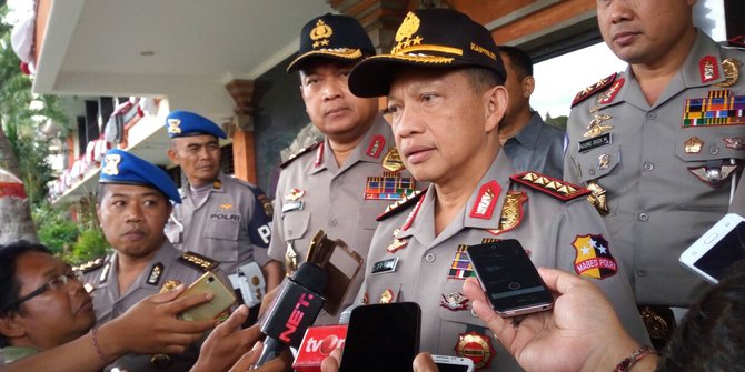 Kapolri : 3 Personel Polisi ditahan, Akan Dilakukan Proses Hukum Termasuk Pidana
