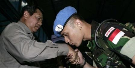 SBY Pernah Himbau Perwira TNI Tidak Bercita-Cita Gubernur. Kenapa Pilih Anaknya Maju Pilkada DKI?