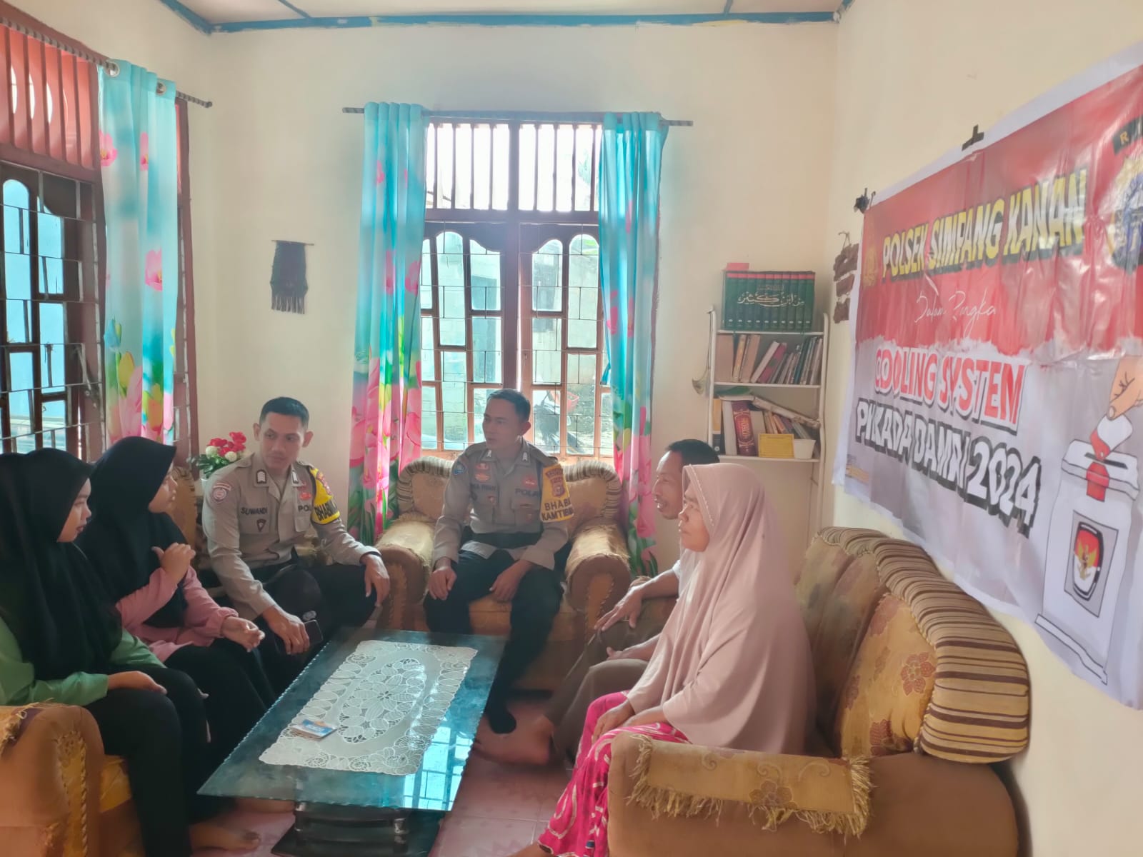 Kanit Intel Polsek Simpang Kanan Berikan Himbauan Kamtibmas Kepada Masyarakat