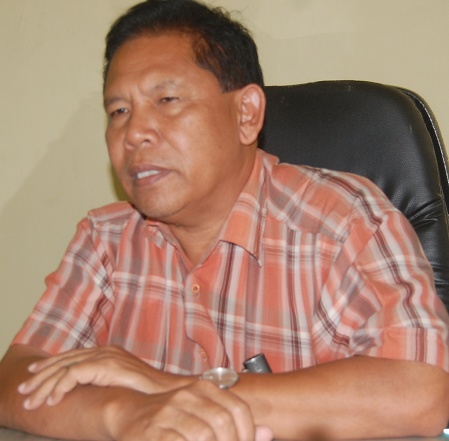 Dikonfirmasi Wartawan, Manager PTPN V Sei Siasam Pamer Kartu PERS